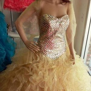 QUINCEAÑERA dress